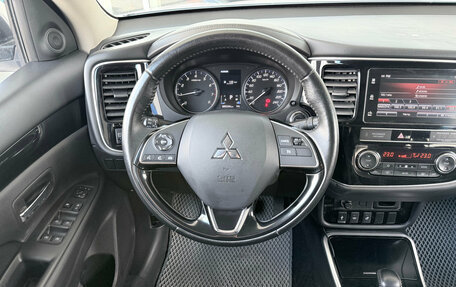 Mitsubishi Outlander III рестайлинг 3, 2019 год, 2 239 000 рублей, 6 фотография