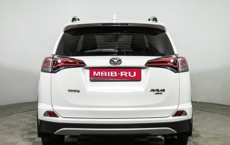 Toyota RAV4, 2018 год, 1 949 700 рублей, 6 фотография