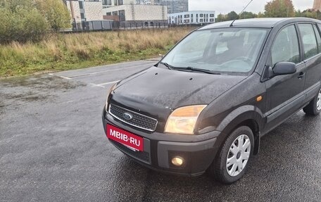 Ford Fusion I, 2008 год, 560 000 рублей, 2 фотография