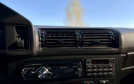 BMW 5 серия, 1994 год, 950 000 рублей, 12 фотография