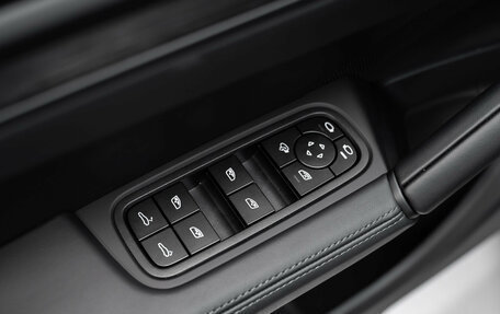 Porsche Cayenne III, 2026 год, 16 550 000 рублей, 19 фотография