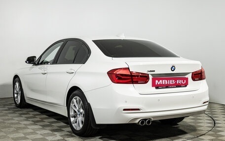 BMW 3 серия, 2017 год, 2 399 777 рублей, 7 фотография