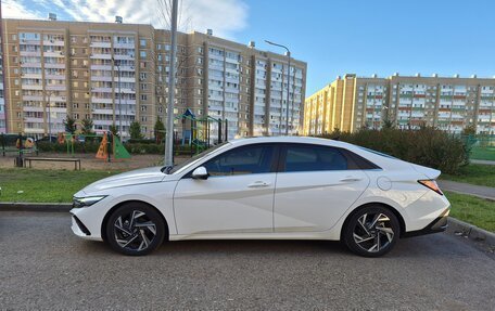 Hyundai Elantra, 2023 год, 2 099 000 рублей, 4 фотография