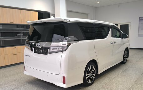 Toyota Vellfire II, 2019 год, 4 750 000 рублей, 8 фотография