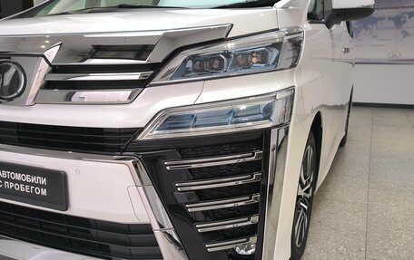 Toyota Vellfire II, 2019 год, 4 750 000 рублей, 5 фотография