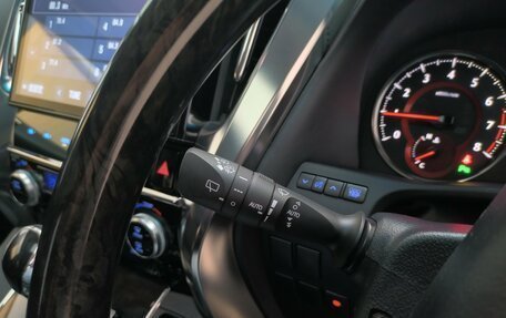 Toyota Vellfire II, 2019 год, 4 750 000 рублей, 27 фотография