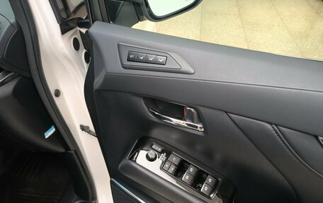 Toyota Vellfire II, 2019 год, 4 750 000 рублей, 21 фотография