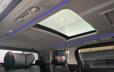 Toyota Vellfire II, 2019 год, 4 750 000 рублей, 40 фотография