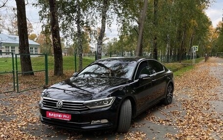 Volkswagen Passat B8 рестайлинг, 2015 год, 1 300 000 рублей, 1 фотография