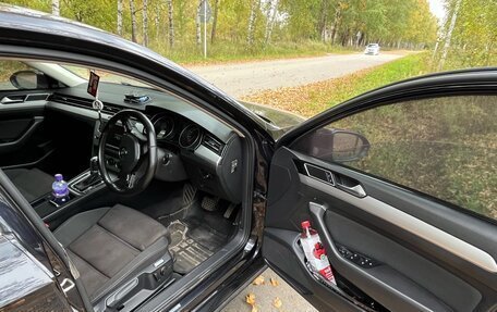Volkswagen Passat B8 рестайлинг, 2015 год, 1 300 000 рублей, 4 фотография
