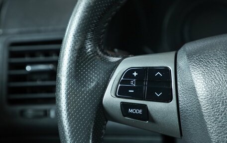 Toyota Corolla, 2011 год, 949 000 рублей, 13 фотография