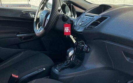 Ford Fiesta, 2016 год, 935 000 рублей, 13 фотография