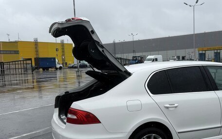 Skoda Superb III рестайлинг, 2013 год, 1 500 000 рублей, 6 фотография