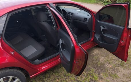 Volkswagen Polo VI (EU Market), 2012 год, 800 000 рублей, 5 фотография