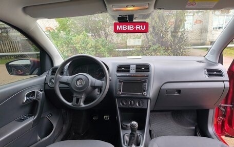 Volkswagen Polo VI (EU Market), 2012 год, 800 000 рублей, 6 фотография