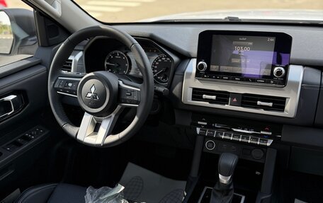 Mitsubishi L200, 2026 год, 4 899 000 рублей, 14 фотография