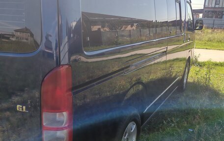 Toyota HiAce H200, 2011 год, 3 650 000 рублей, 6 фотография