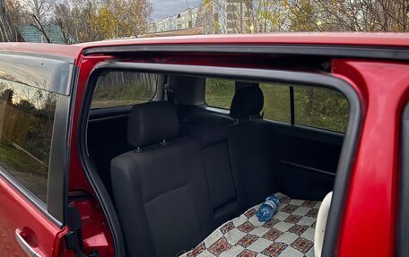 Toyota ISis I, 2011 год, 850 000 рублей, 9 фотография