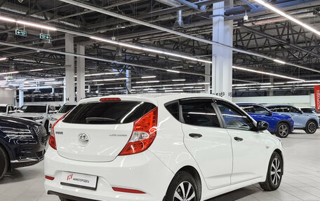 Hyundai Solaris II рестайлинг, 2014 год, 865 000 рублей, 3 фотография