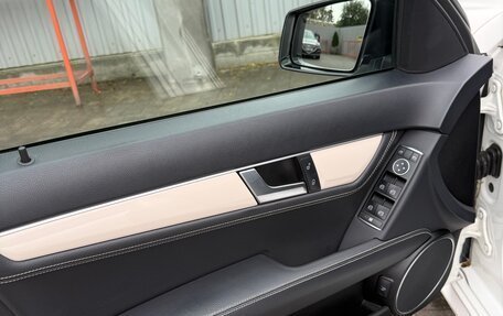 Mercedes-Benz C-Класс, 2012 год, 1 750 000 рублей, 9 фотография