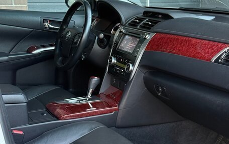 Toyota Camry, 2013 год, 1 750 000 рублей, 9 фотография