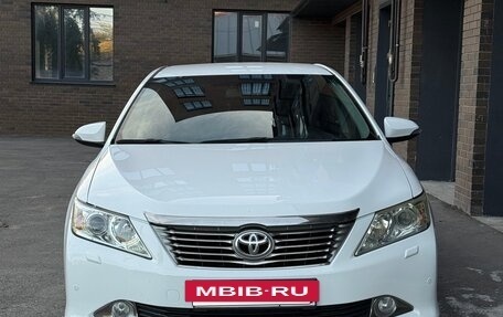 Toyota Camry, 2013 год, 1 750 000 рублей, 8 фотография