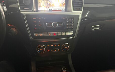 Mercedes-Benz GL-Класс, 2015 год, 2 900 000 рублей, 15 фотография