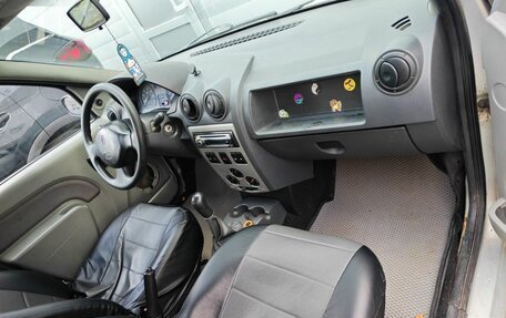 Renault Logan I, 2009 год, 249 000 рублей, 5 фотография