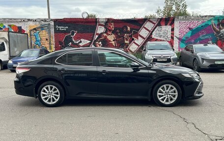 Toyota Camry, 2021 год, 1 900 000 рублей, 4 фотография