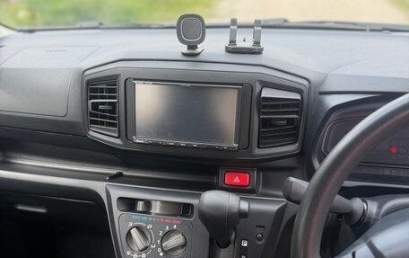 Daihatsu Mira e:S II, 2020 год, 750 000 рублей, 9 фотография