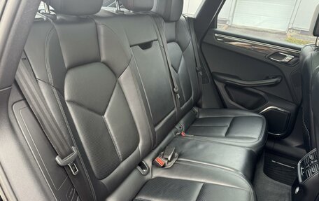 Porsche Macan I рестайлинг, 2014 год, 3 300 000 рублей, 10 фотография