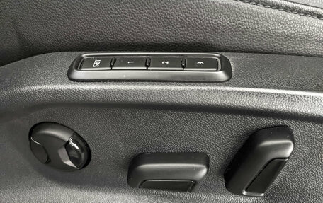 Volkswagen Tiguan II, 2018 год, 2 910 000 рублей, 27 фотография