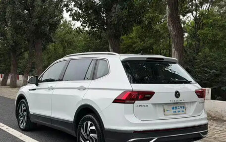 Volkswagen Tiguan II, 2023 год, 1 793 700 рублей, 4 фотография