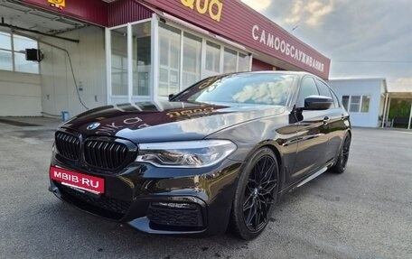 BMW 5 серия, 2019 год, 3 390 000 рублей, 9 фотография