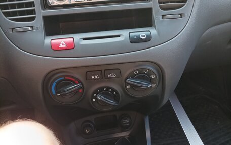 KIA Rio II, 2006 год, 450 000 рублей, 2 фотография