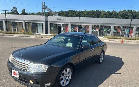 Nissan Gloria XI, 1999 год, 700 000 рублей, 2 фотография