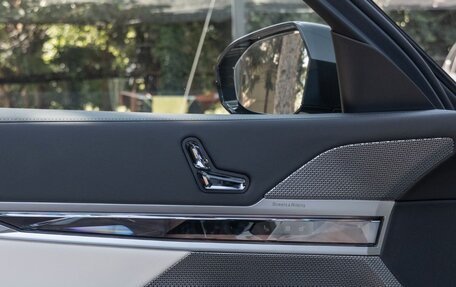 BMW 7 серия, 2025 год, 13 590 001 рублей, 10 фотография