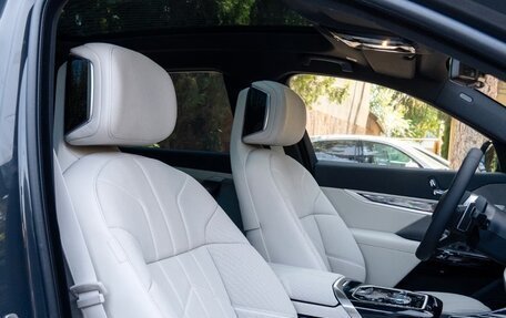 BMW 7 серия, 2025 год, 13 590 001 рублей, 21 фотография
