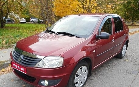 Renault Logan I, 2012 год, 385 000 рублей, 1 фотография