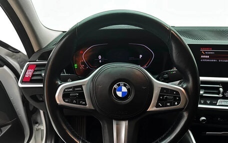 BMW 3 серия, 2022 год, 3 200 000 рублей, 10 фотография