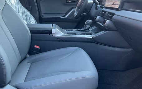 Toyota RAV4, 2026 год, 4 350 000 рублей, 29 фотография