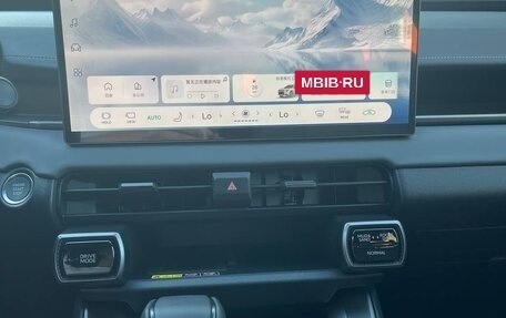 Toyota RAV4, 2026 год, 4 350 000 рублей, 23 фотография