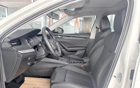 Skoda Octavia IV, 2022 год, 2 055 000 рублей, 9 фотография