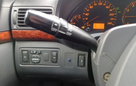 Toyota Avensis III рестайлинг, 2004 год, 599 000 рублей, 15 фотография