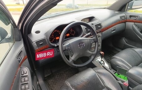 Toyota Avensis III рестайлинг, 2004 год, 599 000 рублей, 9 фотография