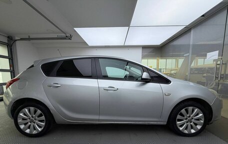 Opel Astra J, 2011 год, 499 000 рублей, 5 фотография