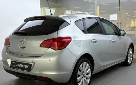 Opel Astra J, 2011 год, 499 000 рублей, 6 фотография