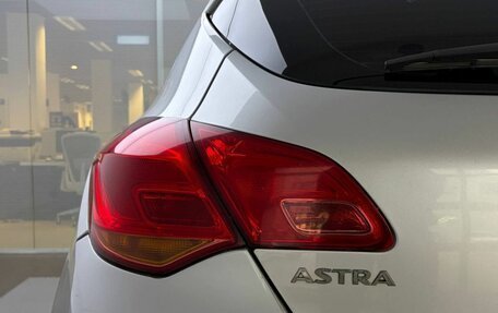 Opel Astra J, 2011 год, 499 000 рублей, 12 фотография