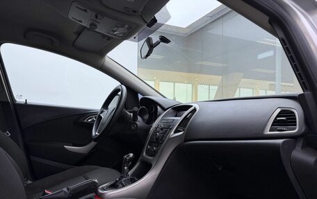 Opel Astra J, 2011 год, 499 000 рублей, 13 фотография