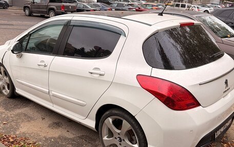 Peugeot 308 II, 2011 год, 190 000 рублей, 2 фотография